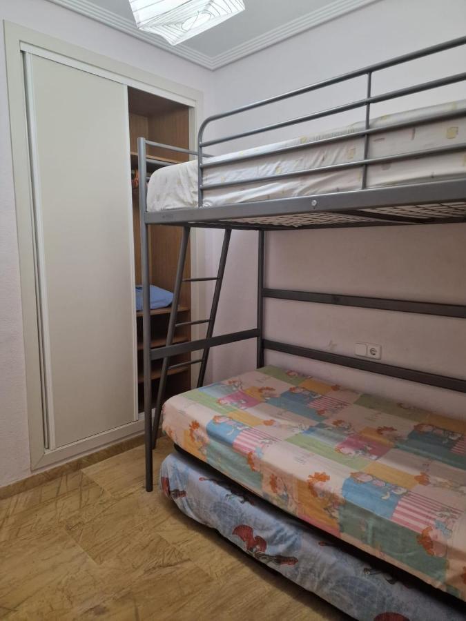 Apartamento Con Jardin En Playa Cabo Roig Tiene Wifi Orihuela Eksteriør billede