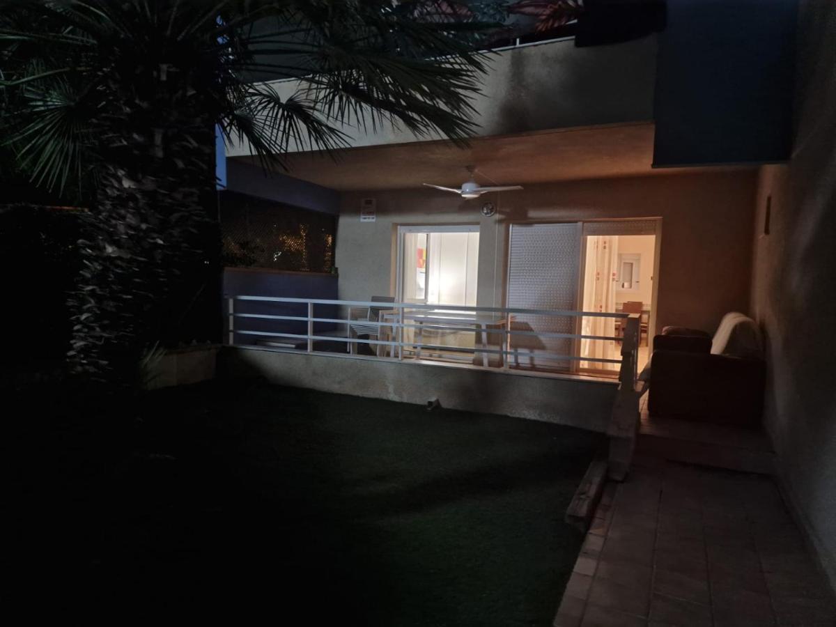 Apartamento Con Jardin En Playa Cabo Roig Tiene Wifi Orihuela Eksteriør billede